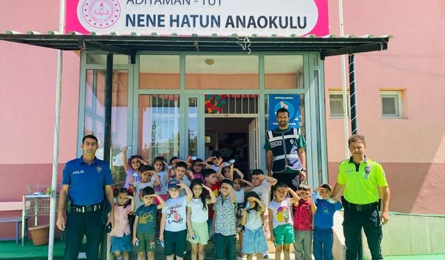 Tut'ta anaokulu öğrencilerine polislerden güvenlik ve trafik eğitimi