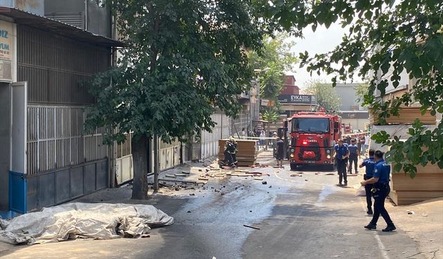 Diyarbakır'da 1. Sanayi Sitesi'ndeki bir iş yerinde yangın çıktı