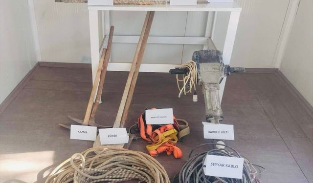 Gaziantep'te kaçak kazı yapan 9 şüpheli yakalandı