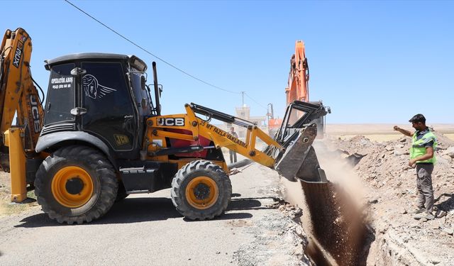 Mardin Büyükşehir Belediyesi Nusaybin'de altyapı çalışmalarını sürdürüyor