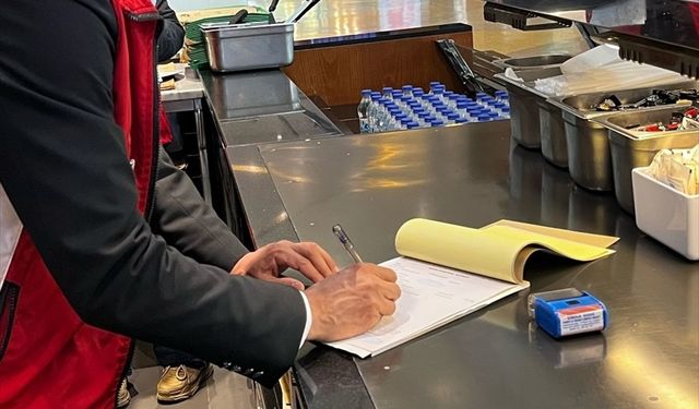 Şanlıurfa'da hijyen kurallarına uymayan 4 işletmeye 189 bin lira para cezası uygulandı