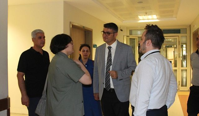 Siirt İl Sağlık Müdürü Hacıoğlu hastanede incelemede bulundu