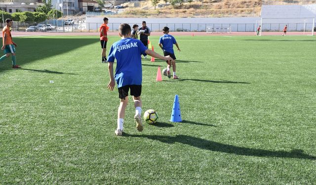 Şırnak'ta 'Geleceğin Yıldızları Burada Yetişiyor' seçmeleri başladı