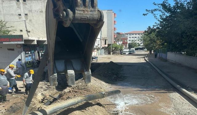 Batman'da 3 Mahalleye Yeni Su Hattı Döşendi