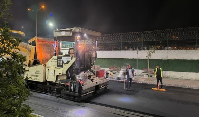 Batman Belediyesi'nden Asfalt ve Yol Atağı