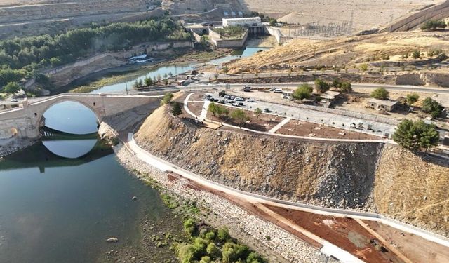 Malabadi Köprüsü Mesire Alanı Açılışa Gün Sayıyor