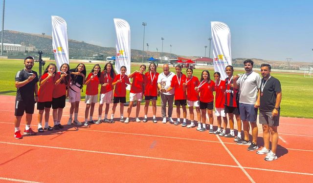 Batmanlı Futbolcular Türkiye Finalinde