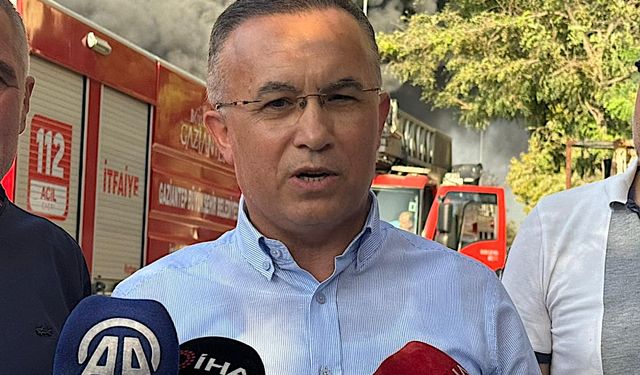 Gaziantep'te geri dönüşüm fabrikasında yangın çıktı