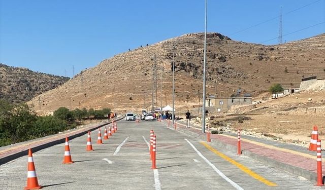 Savur'da sürücü adayları direksiyon sınavına girdi