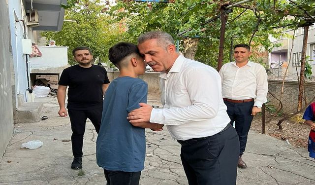 AK Parti'den Altın Kalpli Çocuğa Anlamlı Ziyaret