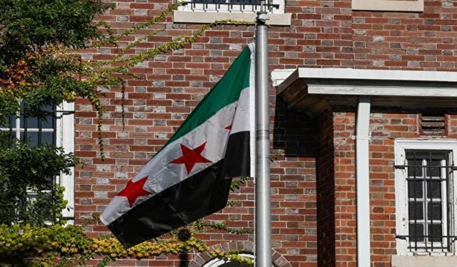 Washington’da Suriye Bayrağı Tekrar Çekildi