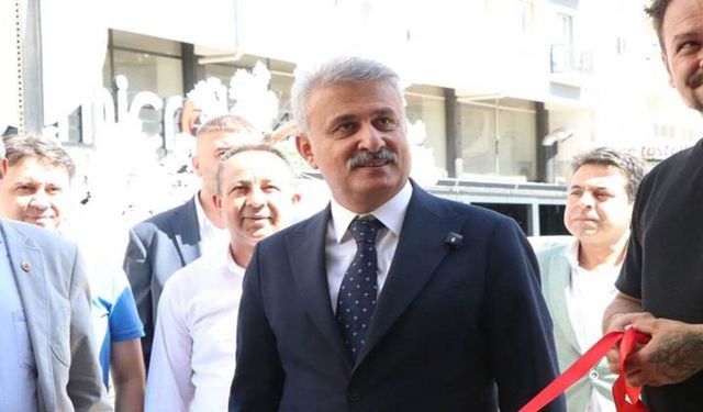 AKP Belediye Başkanı Ahmet Sungur Göz Altında