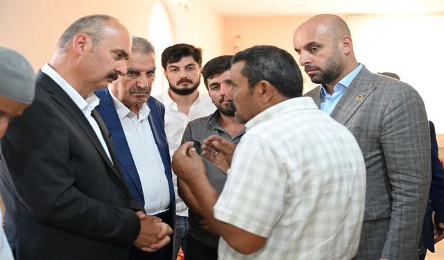 Batman Valisinden Acılı Aileye Taziye Ziyareti