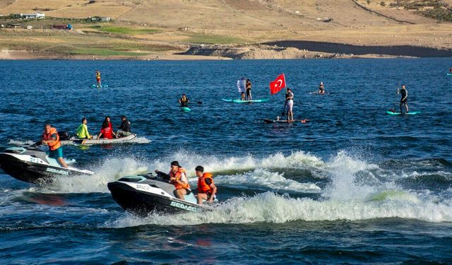 Hasankeyf’te Fuar Coşkusu Sokaklara Taştı
