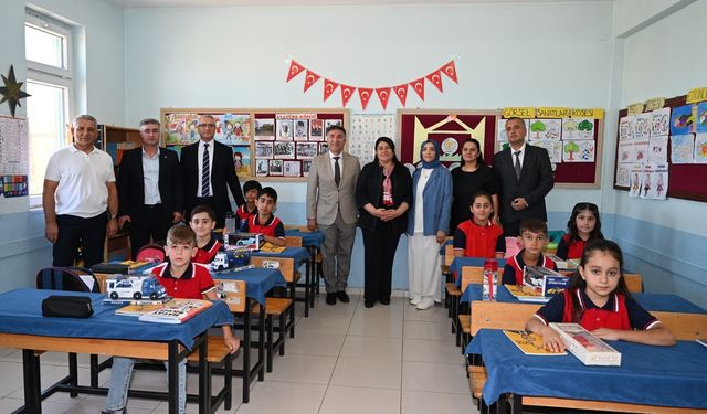 Batman'da Akademisyenler Öğrencilerle Buluştu