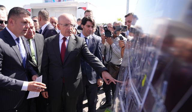 Hazine ve Maliye Bakanı Şimşek, Batman'da Recep Tayyip Erdoğan Bulvarı'nın Açılışını Yaptı