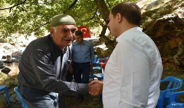 Sason Kaymakamı Şehit Ailesini Ziyaret Etti