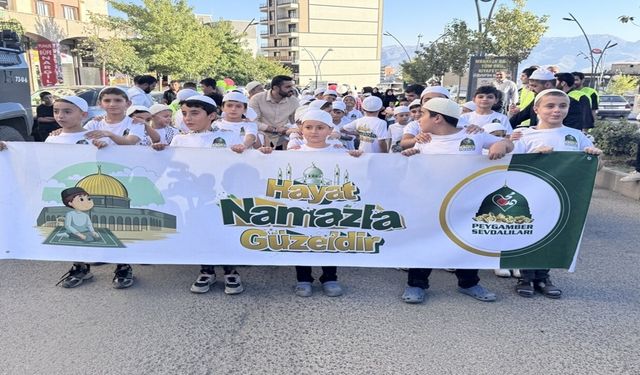 Şırnak'ta "Hayat Namazla Güzeldir" Coşkusu