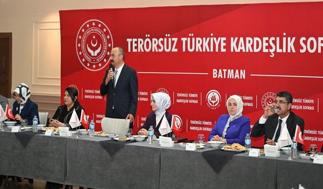 Bakan Göktaş Batman'da Kardeşlik Sofrasında