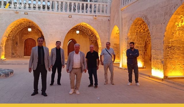 Hollandalı Süryaniler, Restore Edilen Tarihi Mor Kuryakos Manastırı’na Hayran Kaldı