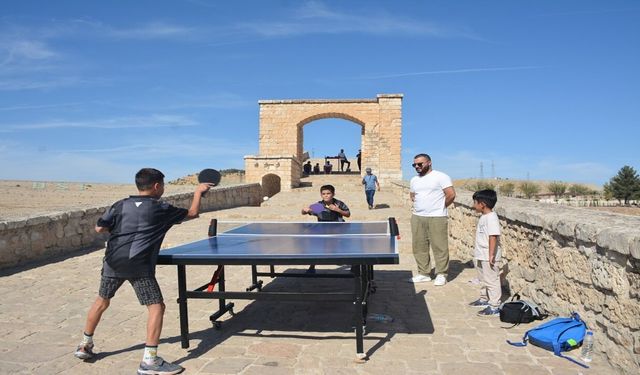 Masa Tenisi Sporcularından Malabadi Üzerinde Eşsiz Deneyim