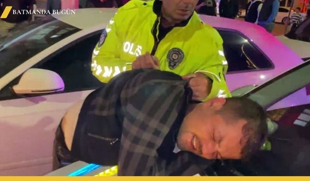 Aksaray'da Alkollü Sürücü ve Yakınlarından Trafik Polisine Yumruklu Saldırı