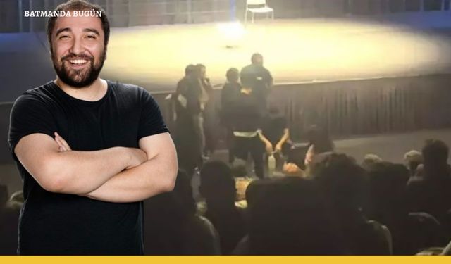 Özgür Turhan Kimdir?