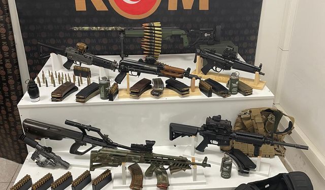 Mardin Artuklu Operasyonunda Cephaneliğe Darbe