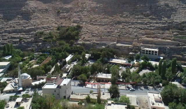 Mardin'de Değirmen Temizliğinde Tarihi Mozaik Bulundu