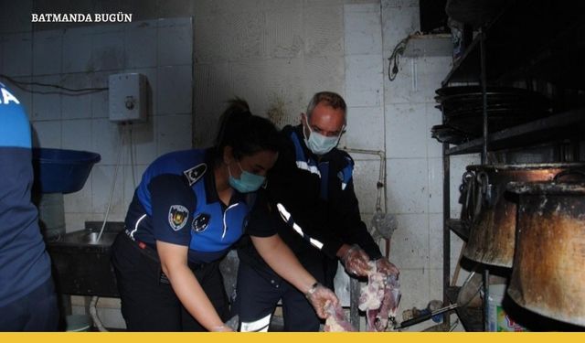 Şanlıurfa Zabıta'sının 1 Tonluk Zehir Keşfi