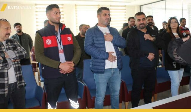 Belediye 153 Personeline Vatandaş İlişkileri ve Güzel Konuşma Dersi