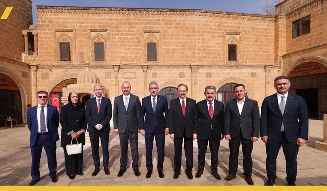 Vali Canalp, DİKA Yönetim Kurulu Toplantısında Bölgesel Kalkınmayı Ele Aldı