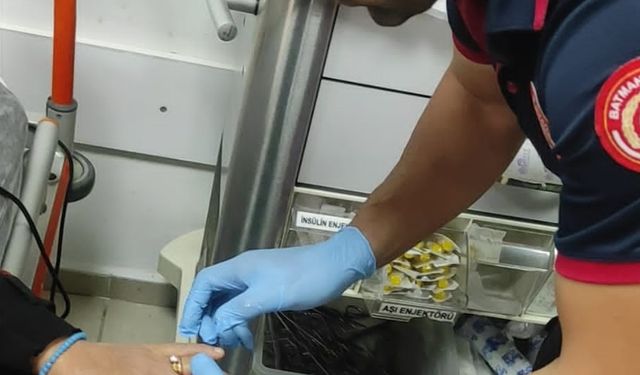 Batman İtfaiyesinden Hastanede Yüzük Operasyonu