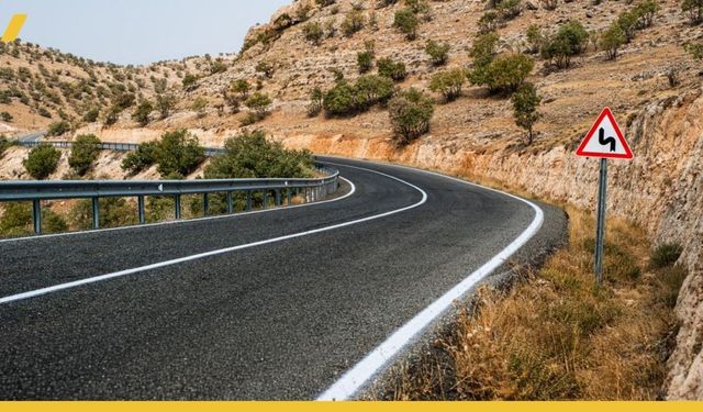 Gercüş Köy Yolları Artık Daha Konforlu ve Güvenli