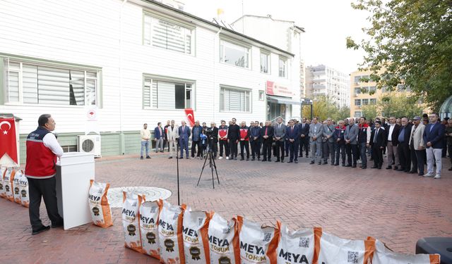 Diyarbakır'da 1280 Çiftçiye 615 Ton Sertifikalı Kırmızı Mercimek Tohumu Desteği