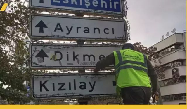 Ankara'nın Fenomen 'Kızılay' Tabelasına Dikenli Engel Geldi