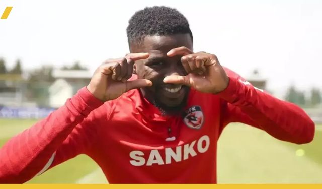 Futbolcu Papy Djilobodji'nin AVM'de Ecel Teri Döktü