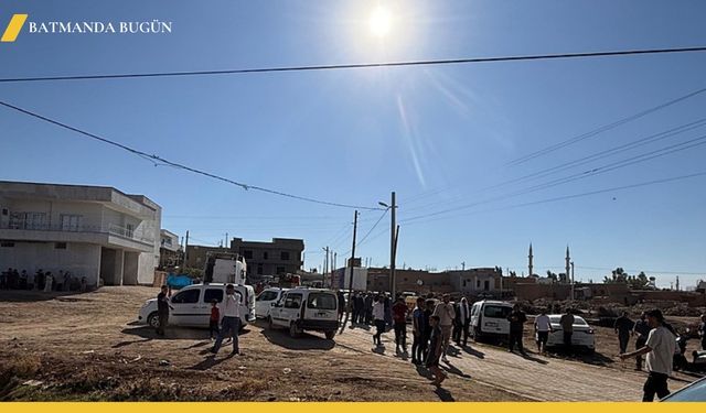 Mardin'de Tır Sürücüsü, Kriko Kayınca Tırın Altında Kaldı