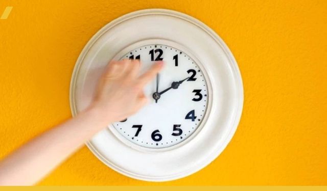 02.02 Saatinin Anlamı Nedir?