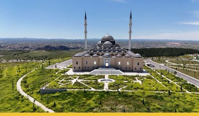 Regaib Kandili Bugün İdrak Edilecek