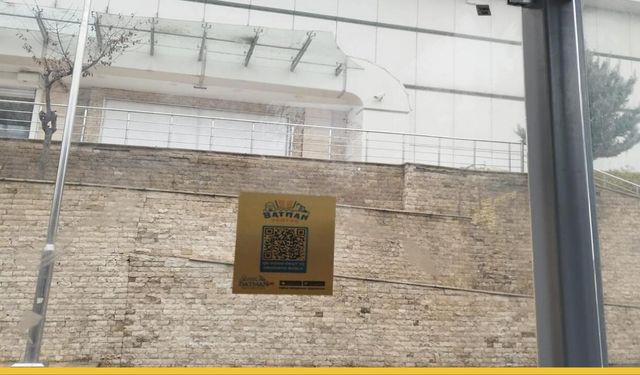 Batman’da Yeni Nesil Okuma Kültürü: Otobüs Durakları Dijital Kütüphaneye Dönüştü