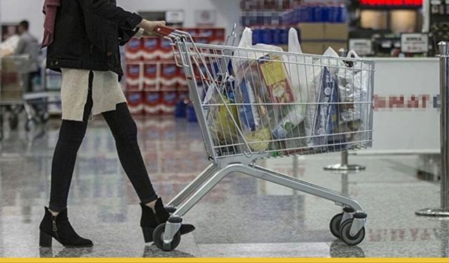 Dev Market Zinciri Parçalanıyor: Türkiye'nin Önde Gelen Perakende Devi İki Büyük Rakibe Gizlice Satılıyor