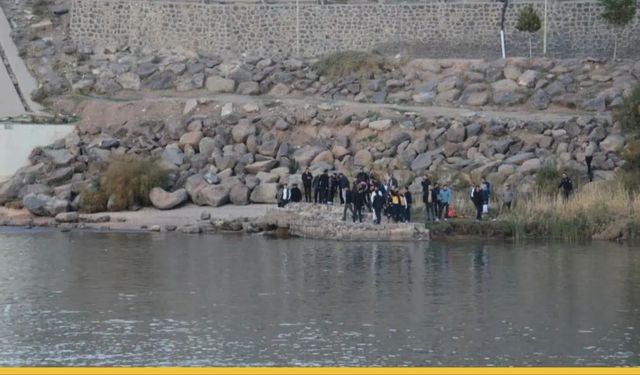 Dalgıçlar Dicle'nin Derinliklerinde: 12 Yaşındaki Ahmet'ten Haber Yok