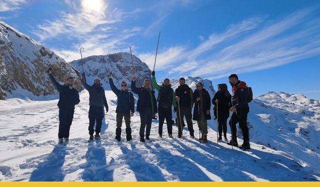 Doğaseverler 4 Saatlik Tırmanışla Harrut Yaylası’na Ulaştı