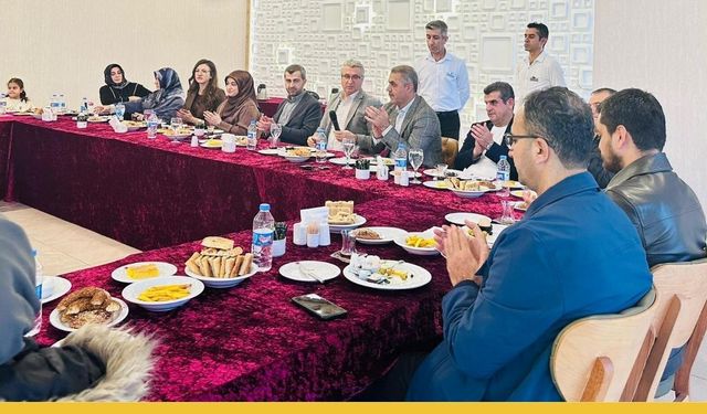 AK Parti Batman İl Başkanı Şansi'den Hafızlık Eğitimi Alan Gençlerle Anlamlı Buluşma