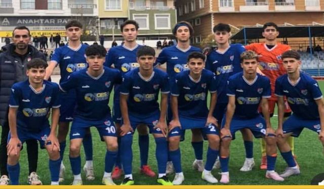 Batman Özel İdare U16 ve Diyarin-Ter Spor Puanları Paylaştı: 1-1