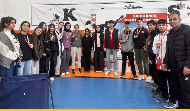 Sarıkamış’ta Batman Rüzgarı: Ringin Genç Sultanları 10 Madalyayla Döndü