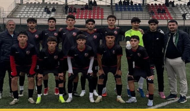 TÜPRAŞ Spor'dan Futbol Şöleni: Bıçakçı Köyü Spor'u 4-0'la Geçti