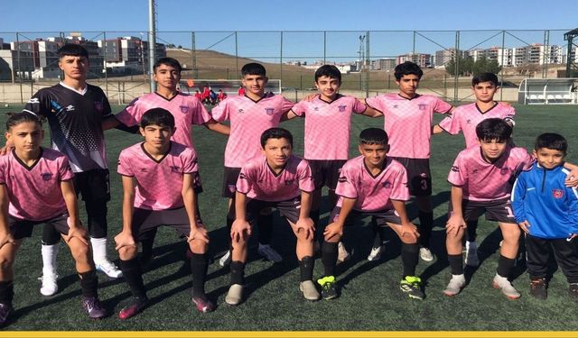 U14 Gelişim Ligi: Lider Diyarin-Ter Spor, 1955 Batman Belediyespor'u 6-0 Mağlup Etti