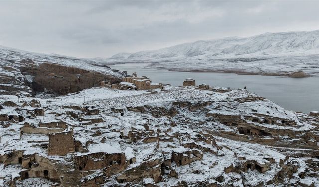 Hasankeyf'te Karla Mücadele Çalışmaları Devam Ediyor